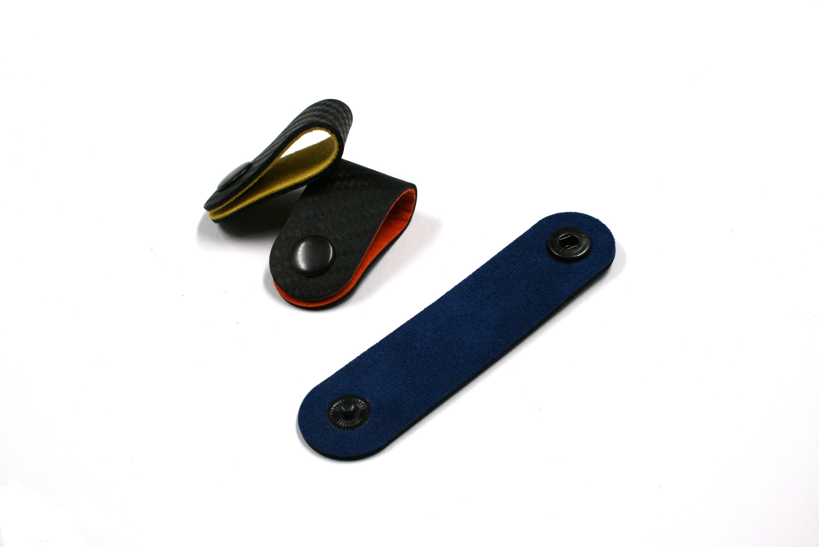 3ER SET KABELORGANIZER CARBON ALCANTARA - NJORD